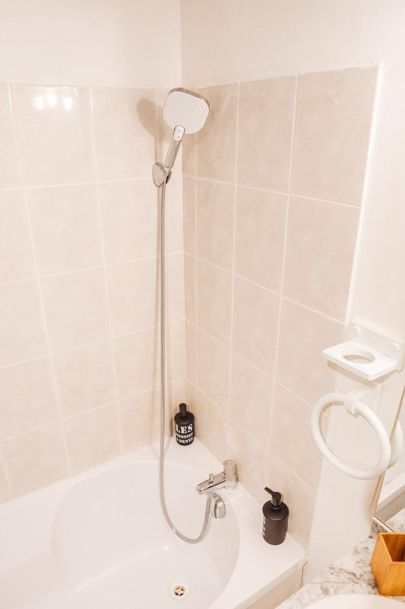 Cosy Studio Entre Paris Et Disneyland Paris Apartment Esbly Екстериор снимка